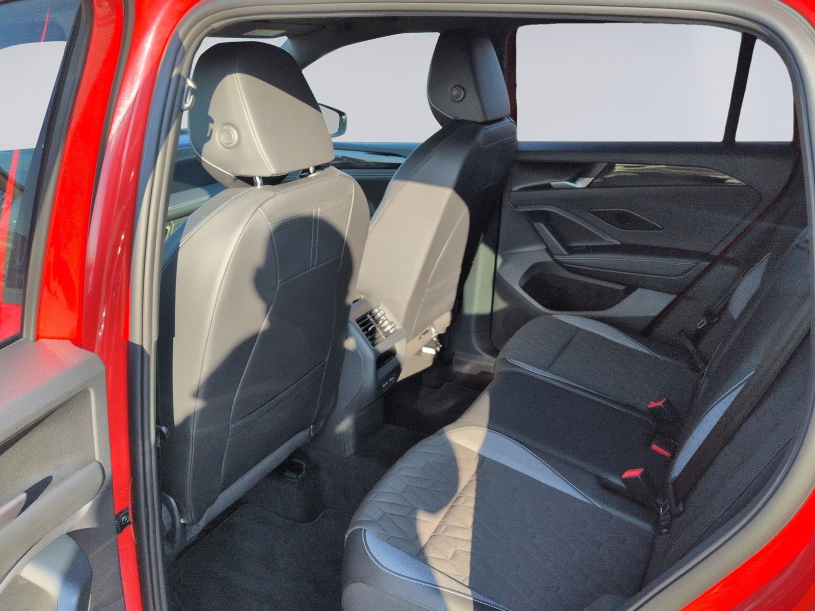 Tiguan 2.0 TDI DSG Goal MATRIX+AHK+KAMERA