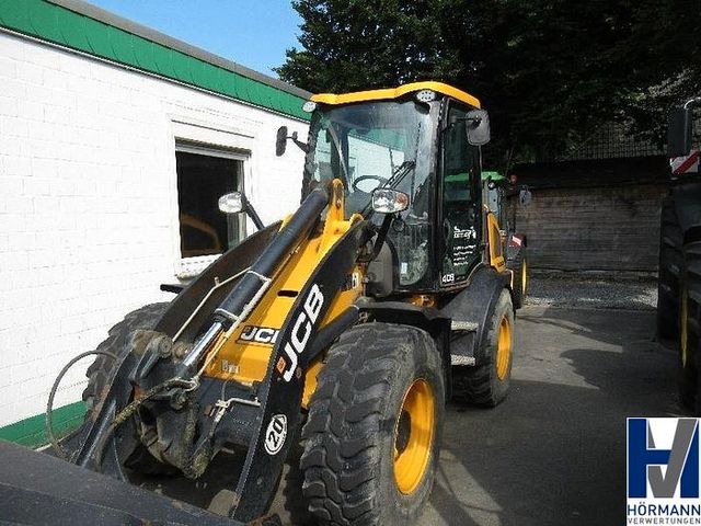 JCB 409