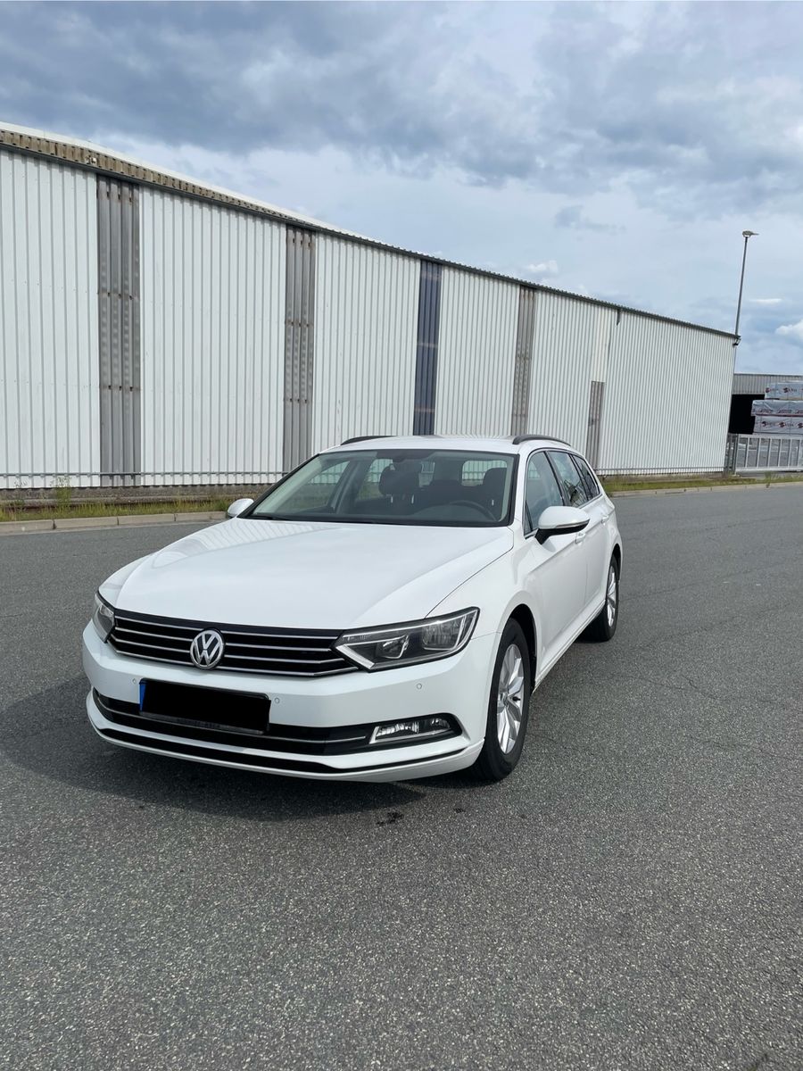 VW Passat Variant