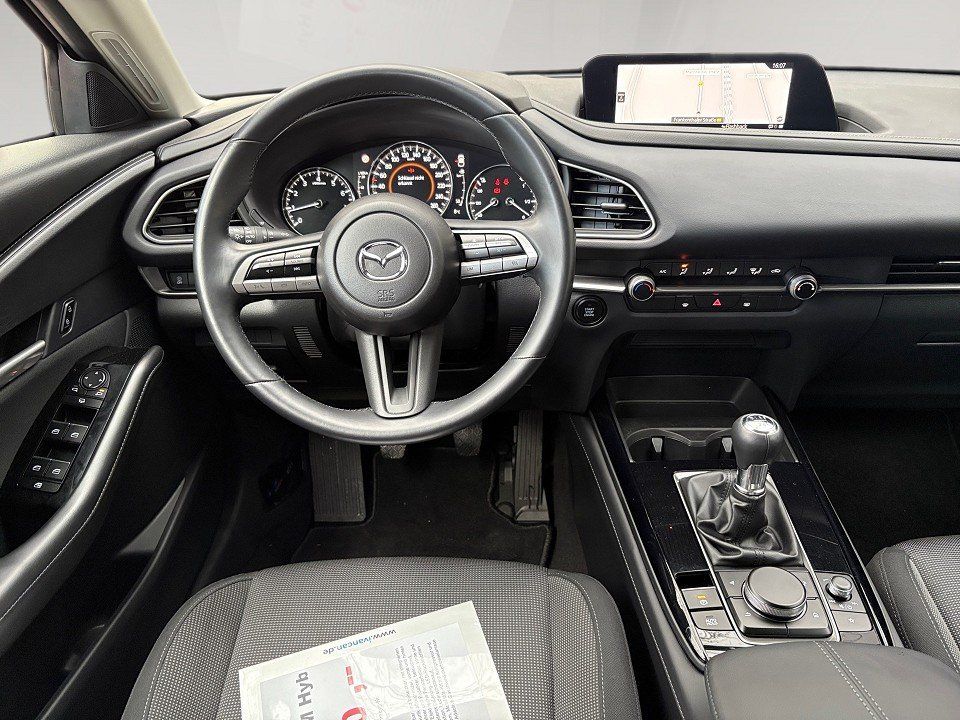 Fahrzeugabbildung Mazda CX-30 2.0i 122PS M Hybrid
