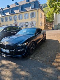 Ford Mustang - 4