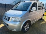 Volkswagen VW T5 2,5 TDI Multivan - Volkswagen LT aus 2006