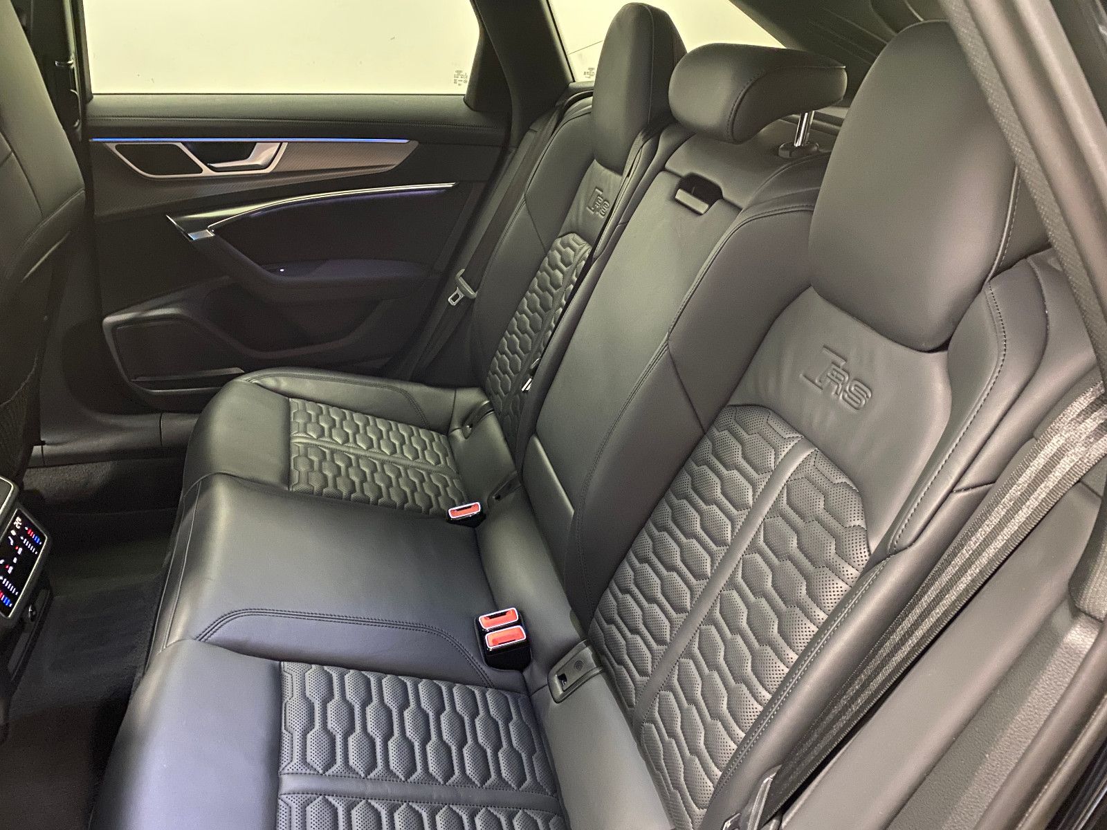 Audi RS6 - Bild 13