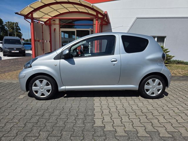 TOYOTA Aygo — Foto 4