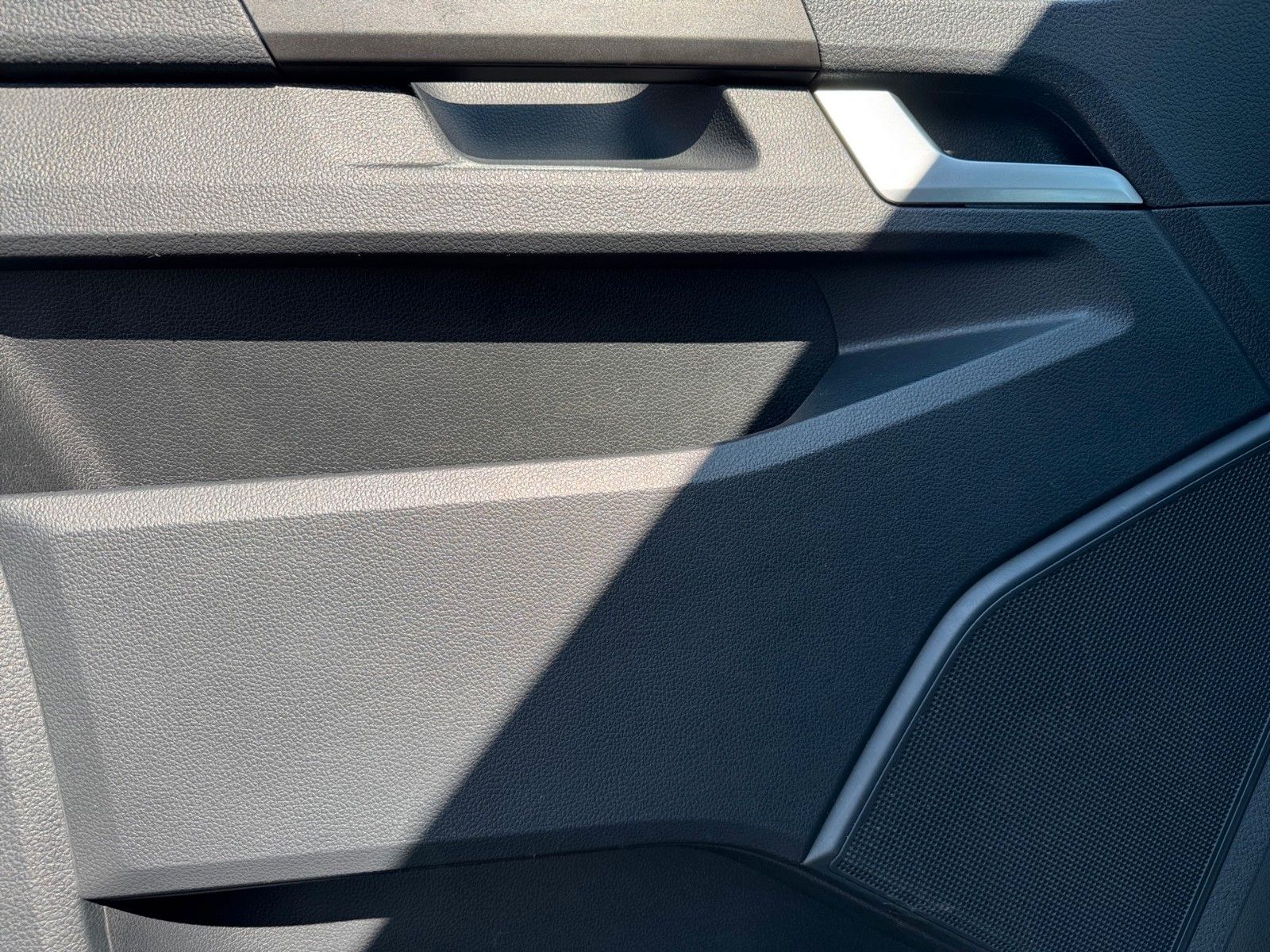 Fahrzeugabbildung Volkswagen T6 California Beach 2.0 TDI