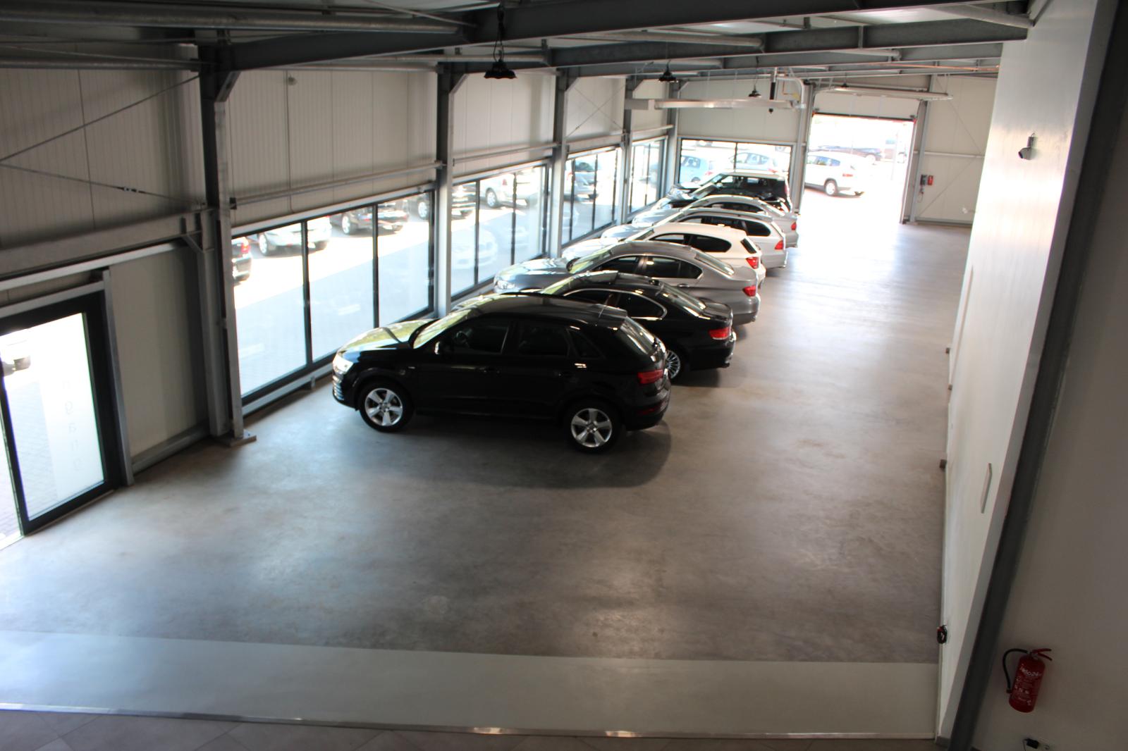 showroom-image-main