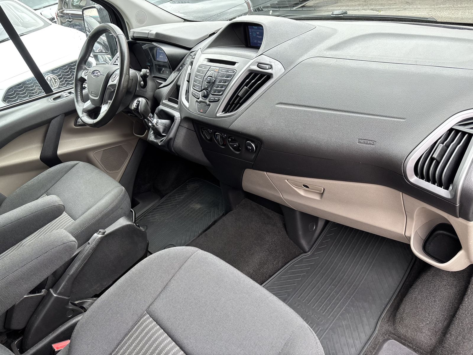 Fahrzeugabbildung Ford Tourneo Custom 310 L2 Trend-8Si-NAVI-KAMERA-AHK-