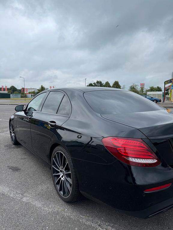 Mercedes-Benz E 350