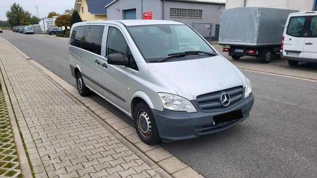 Mercedes-Benz Mercedes Benz Vito 113cdi lang 9 Sitze