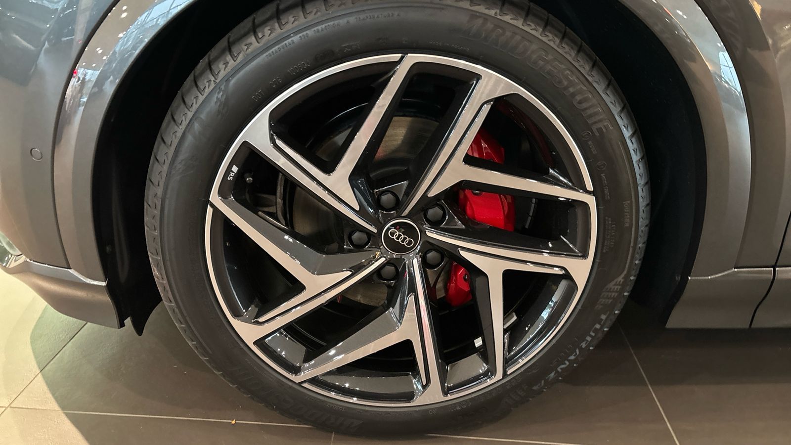 Audi Q6 e-tron - Bild 7