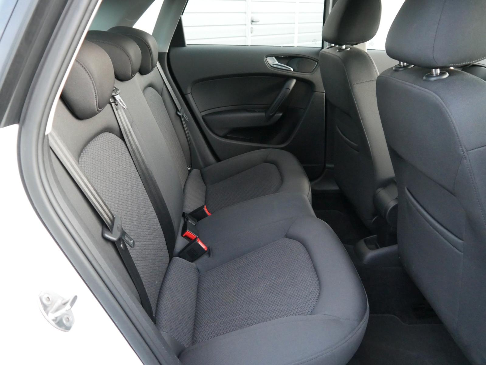 Audi A1 Sportback 1.4 TFSI S-tronic S-Line Xenon Navi