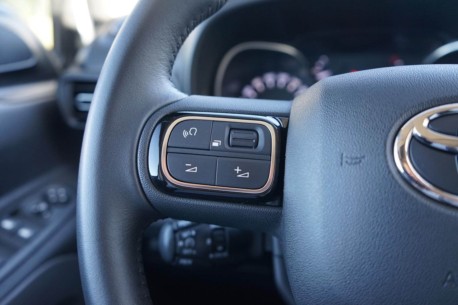 Toyota Proace City Verso 1.2 L1 Navi ACC Kamera DAB PDC