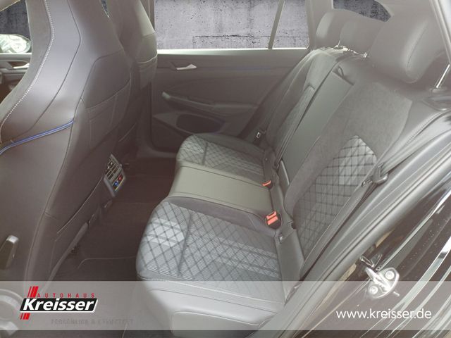 Golf Variant 1.5 eTSI R-LINE AHK/NAVI/IQ.LIGHT