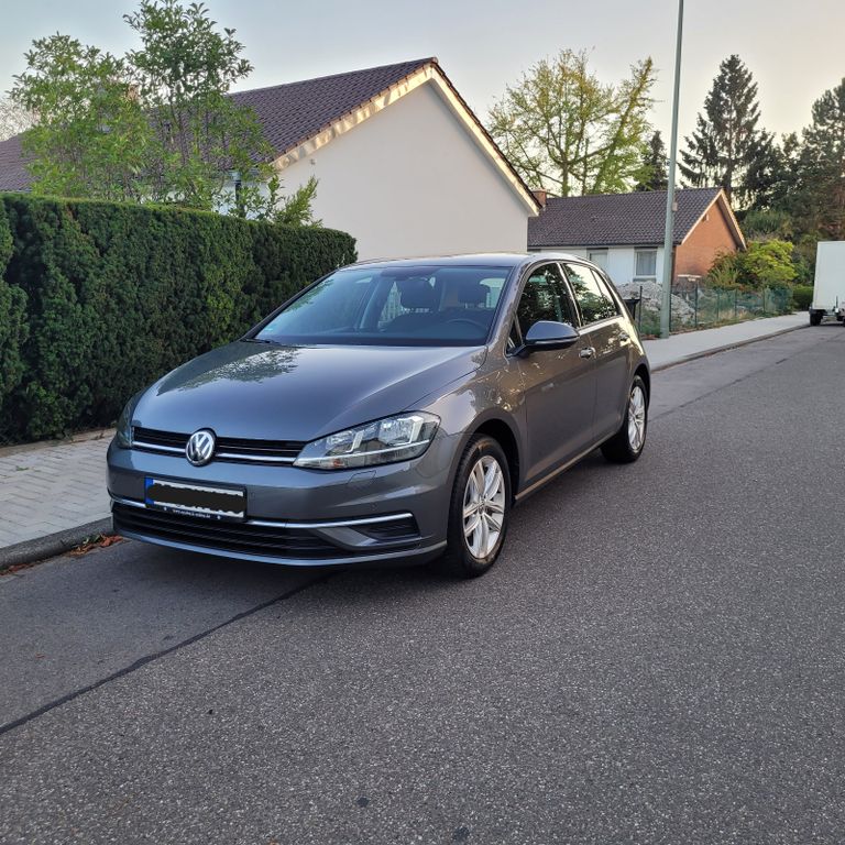 Image of Volkswagen Golf