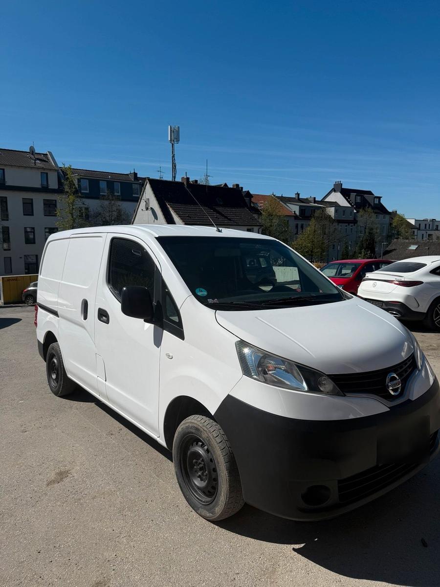Nissan NV200 2014 — photo 8