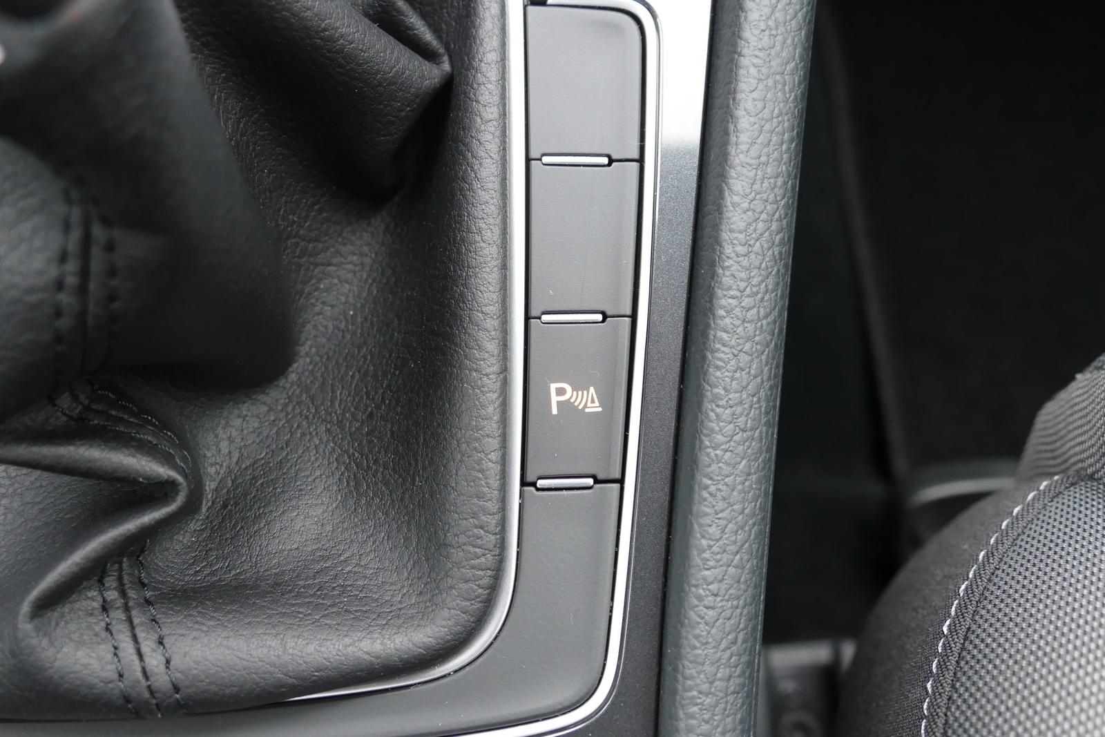 Volkswagen Golf VII 1.4 16V TSI Allstar BMT