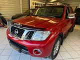 Nissan Navara V6 4x4 Navi Autom Leder AHK 3,5t R.Kamera - gebrauchte Nissan Navara aus dem Jahr 2012
