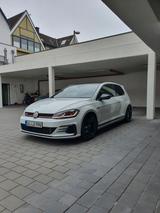 Volkswagen Golf 7 Facelift GTI Performance 7G-DSG 