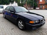 BMW E38 750i FL - BMW 750: E38
