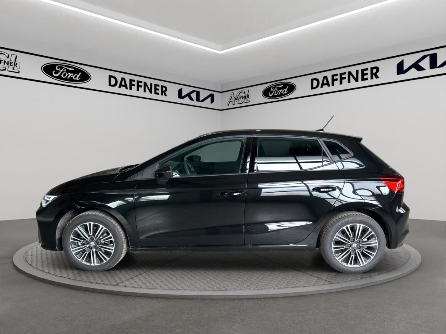 Fahrzeugabbildung SEAT Ibiza 1.0 TSI 85 kW Style Navi LED Digitales Coc