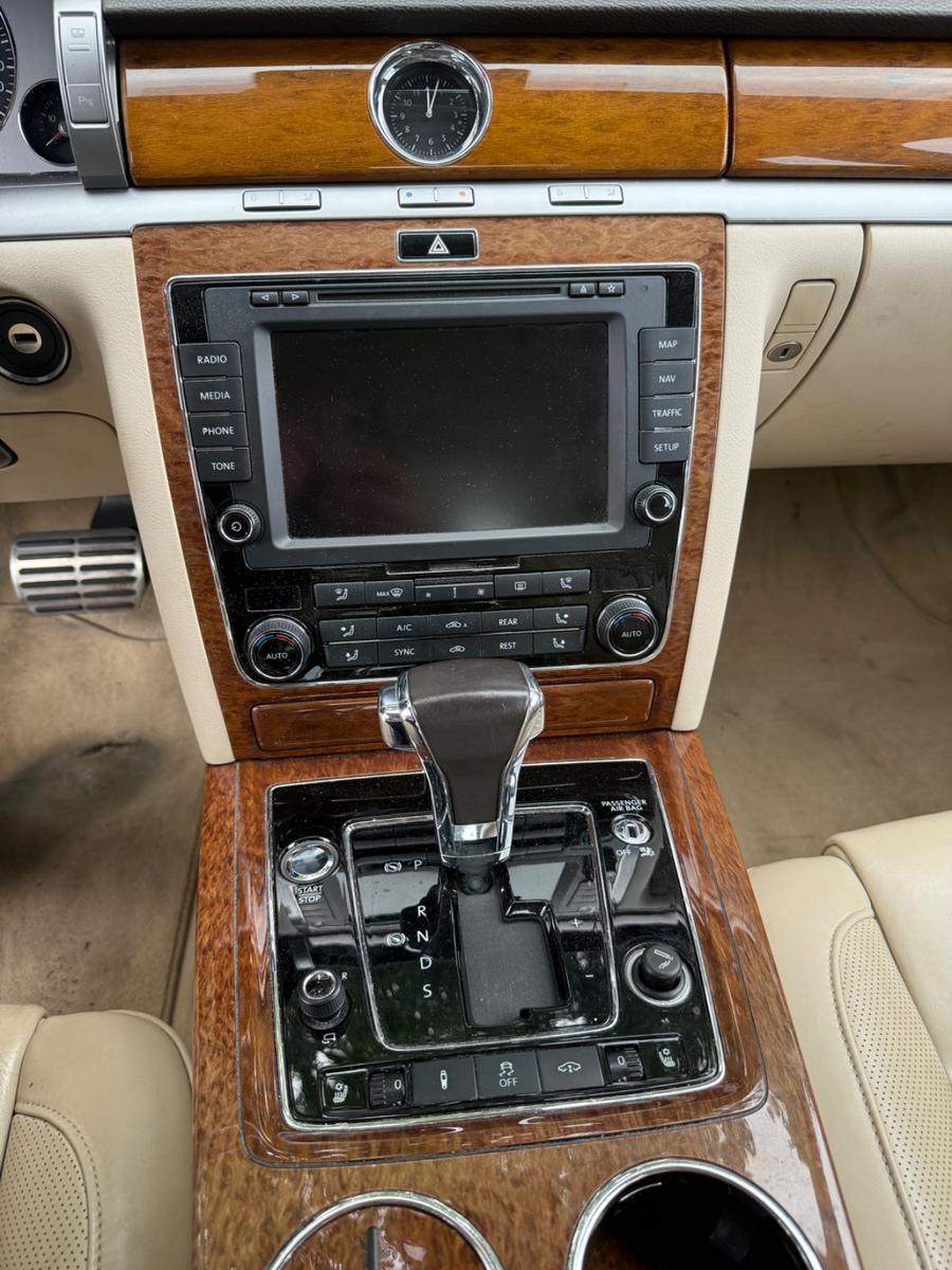 Volkswagen Phaeton V8 4-Sitzer 4Motion *Scheckheft*
