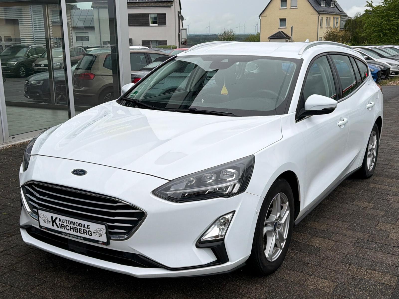 Ford Focus Turnier+Automatik+Tempomat+Navi+LED+