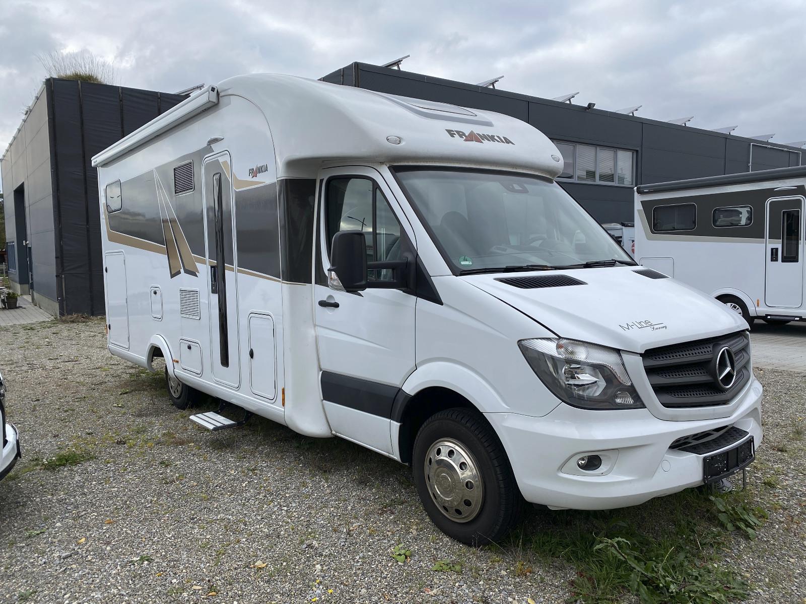 Frankia M-Line T 7400 BD/GD, Hubstütze, Solar, WR