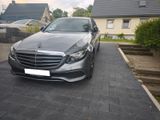 Mercedes-Benz E 400d 4MATIC kamera.standheizung.masage.head-up - Mercedes-Benz E 400 mit Diesel-Antrieb: Limousine