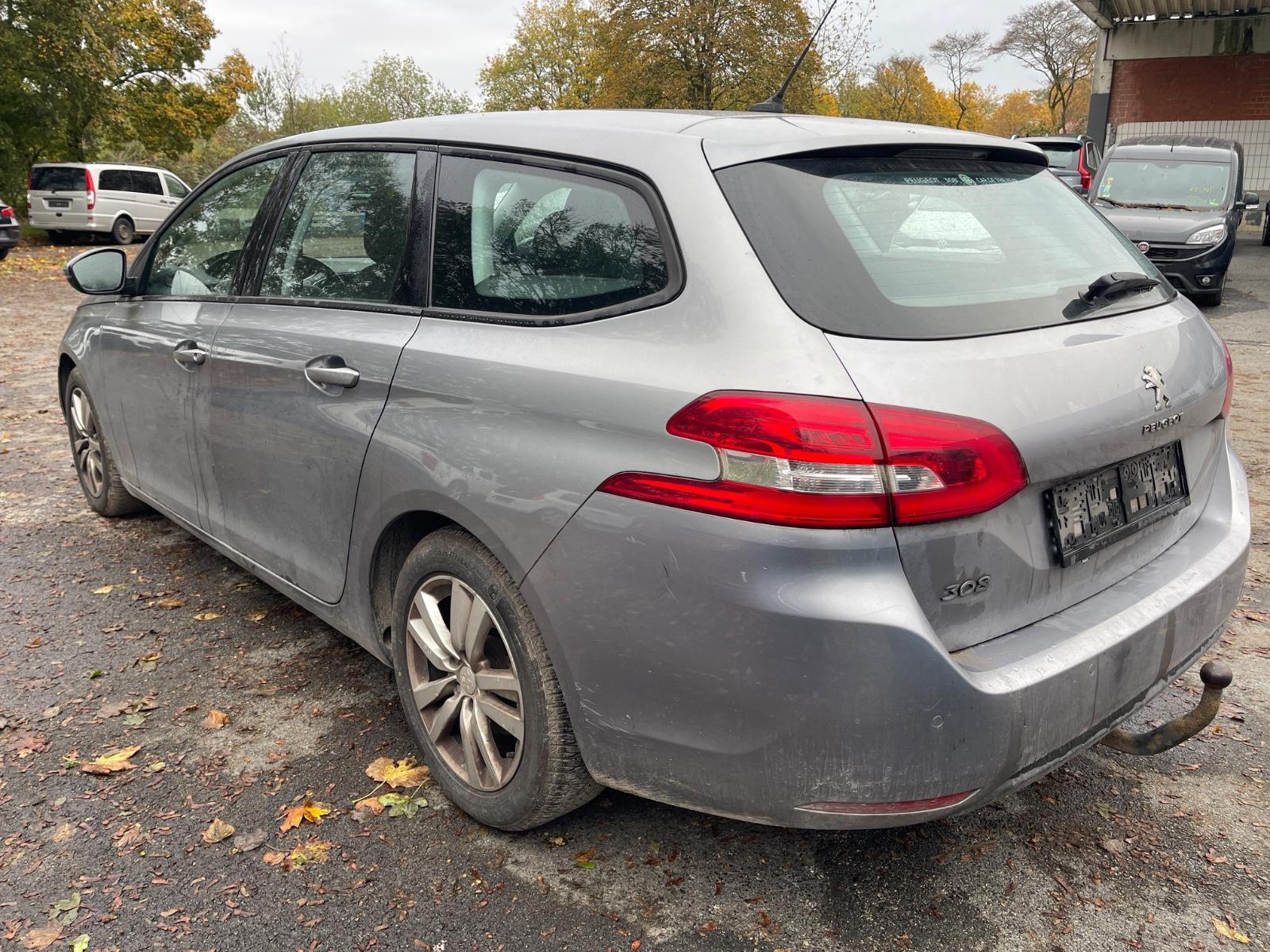 Peugeot 308 2015 — photo 5