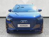 Audi Q4 e-tron 45 S quattro / Ext.Paket S-line / Pano - blaue Audi Q4 e-tron