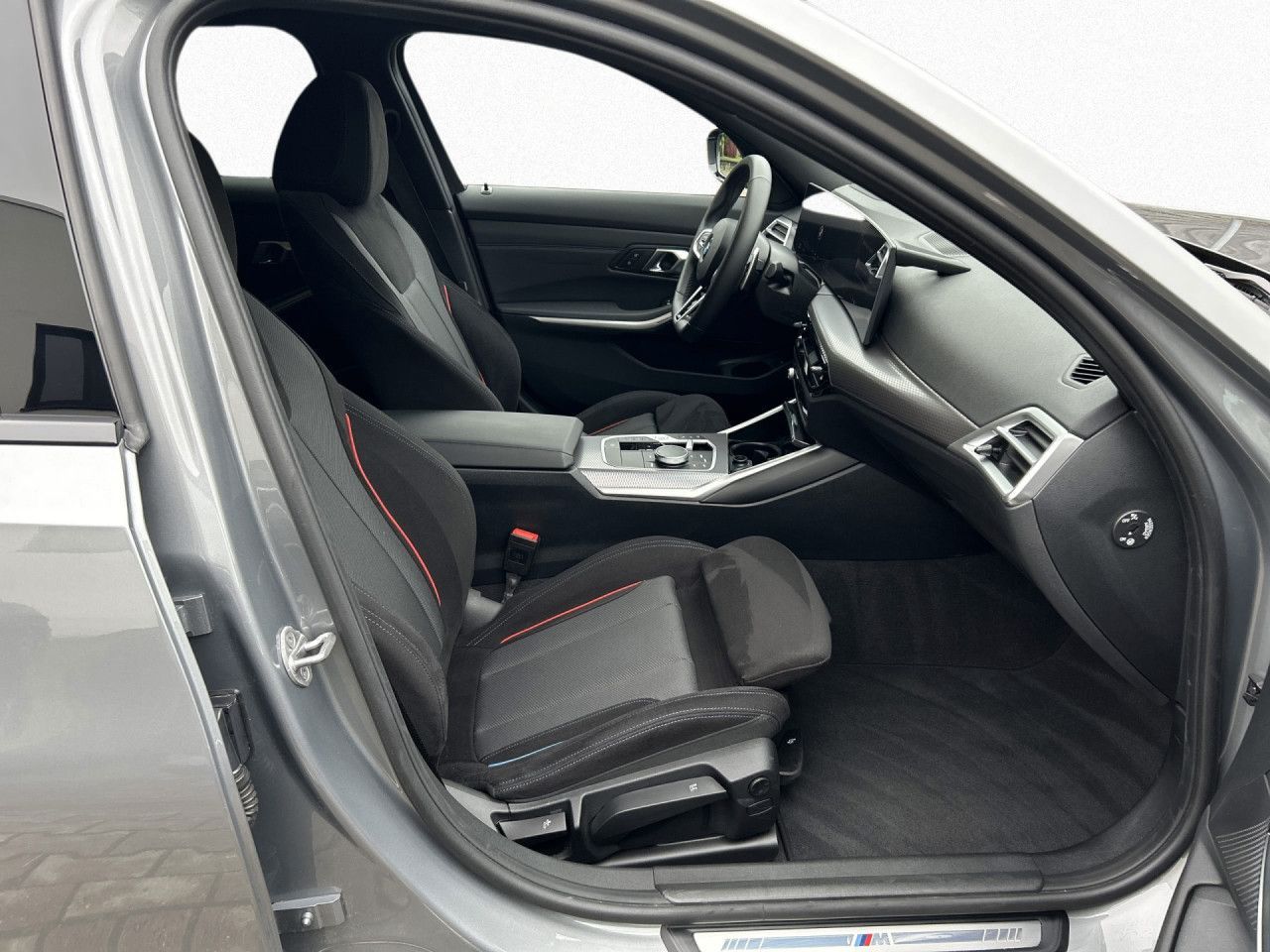BMW 320 - Bild 12