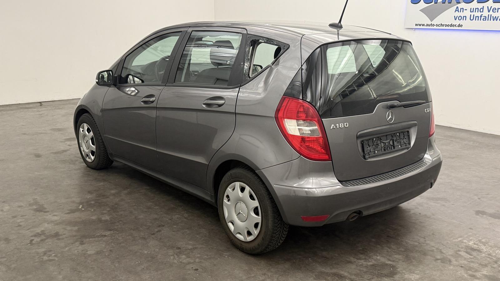 Mercedes-Benz A 180 CDI *SHZ*