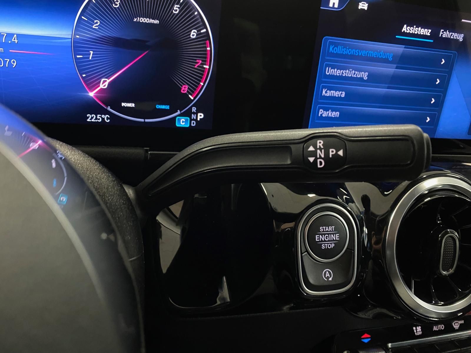 Fahrzeugabbildung Mercedes-Benz B 180 1.3 PROGRESSIVE+NAVI+ALLWETTER+KAMERA+ADVA