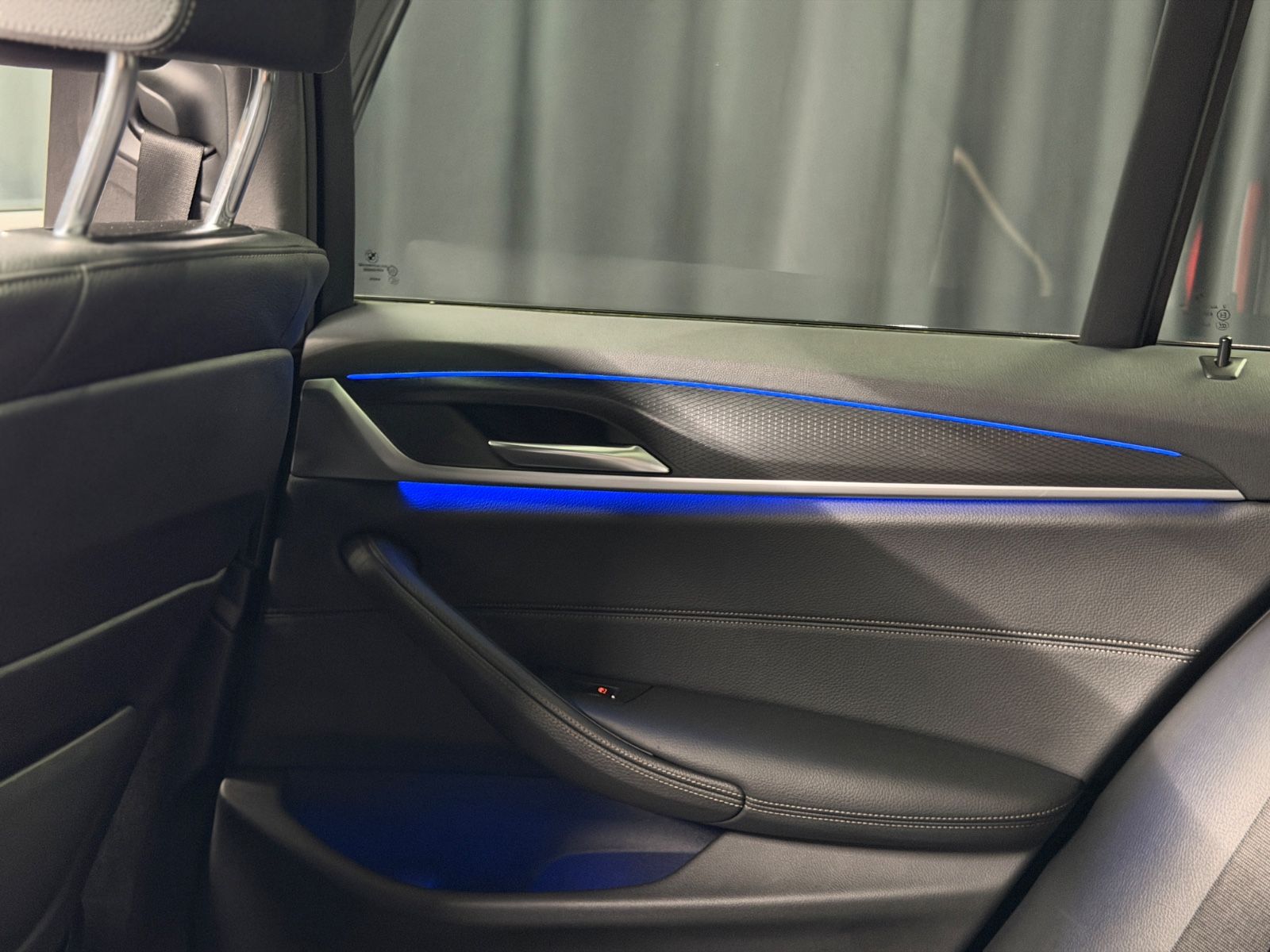 Fahrzeugabbildung BMW 540d xDrive M Sport|LASER|PANO|20"|AHK|ACC|VOLL