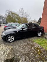 BMW 120i Edition Exclusive Cabrio Edition Exclusive - BMW 1er Reihe mit Benzin-Antrieb: Cabrio, Automatik