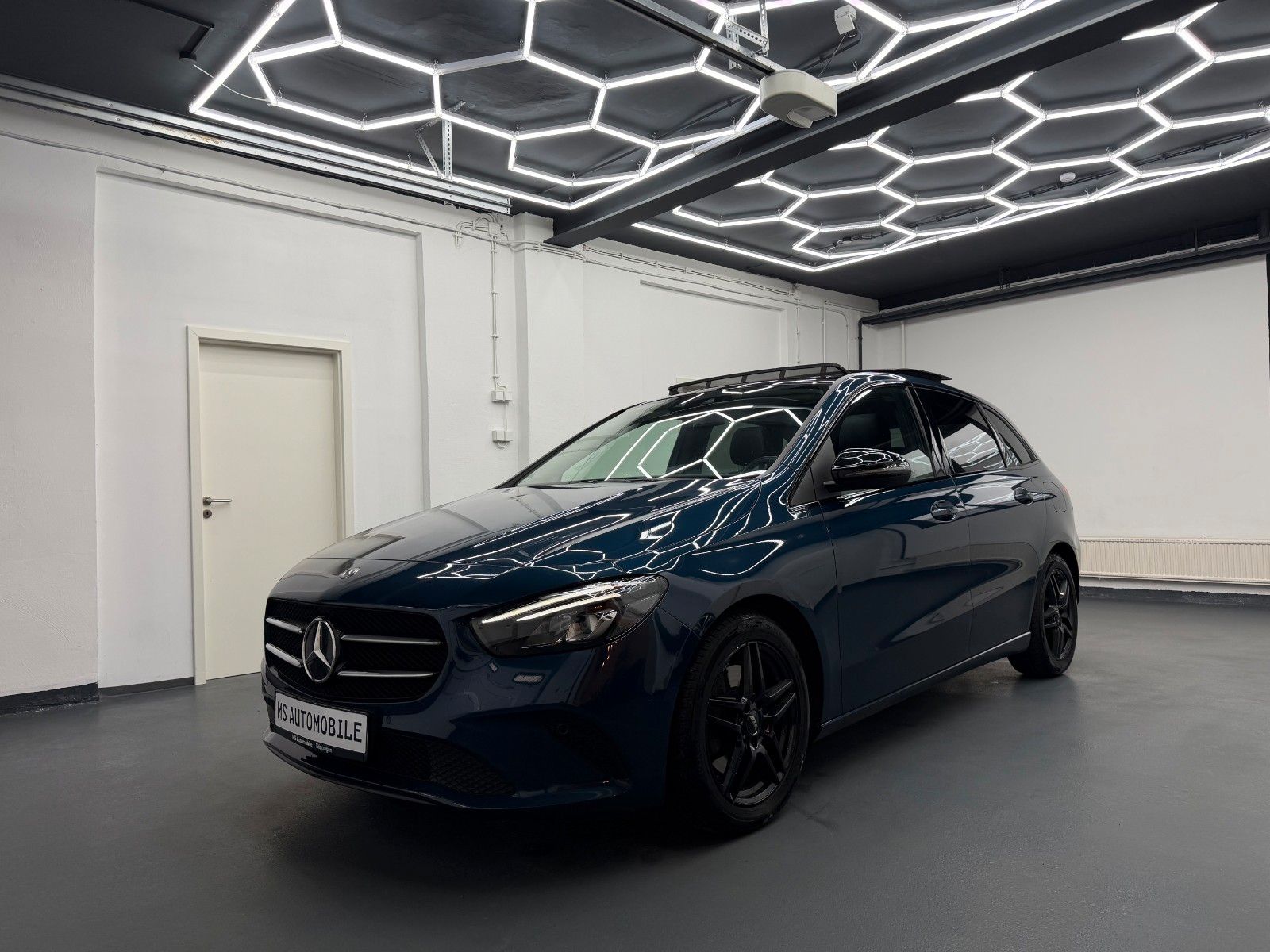 MERCEDES-BENZ B 220 B B 220 d *PANO*ACC*R.KAM*