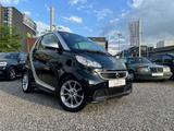 Smart For Two Micro Hybrid Drive /KLIMA /SERVO/ZV/PANO - gebrauchte Smart ForTwo aus dem Jahr 2013