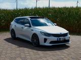 Kia Optima GT Sportwagon - Kia Optima von privat
