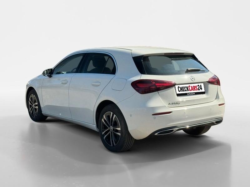 Mercedes-Benz A 250 e