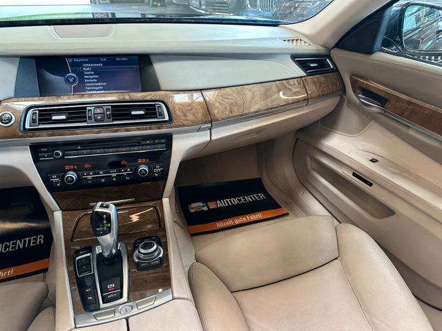 BMW 740 *Softclose*Memory*Spurwächsel*BI-XENON*