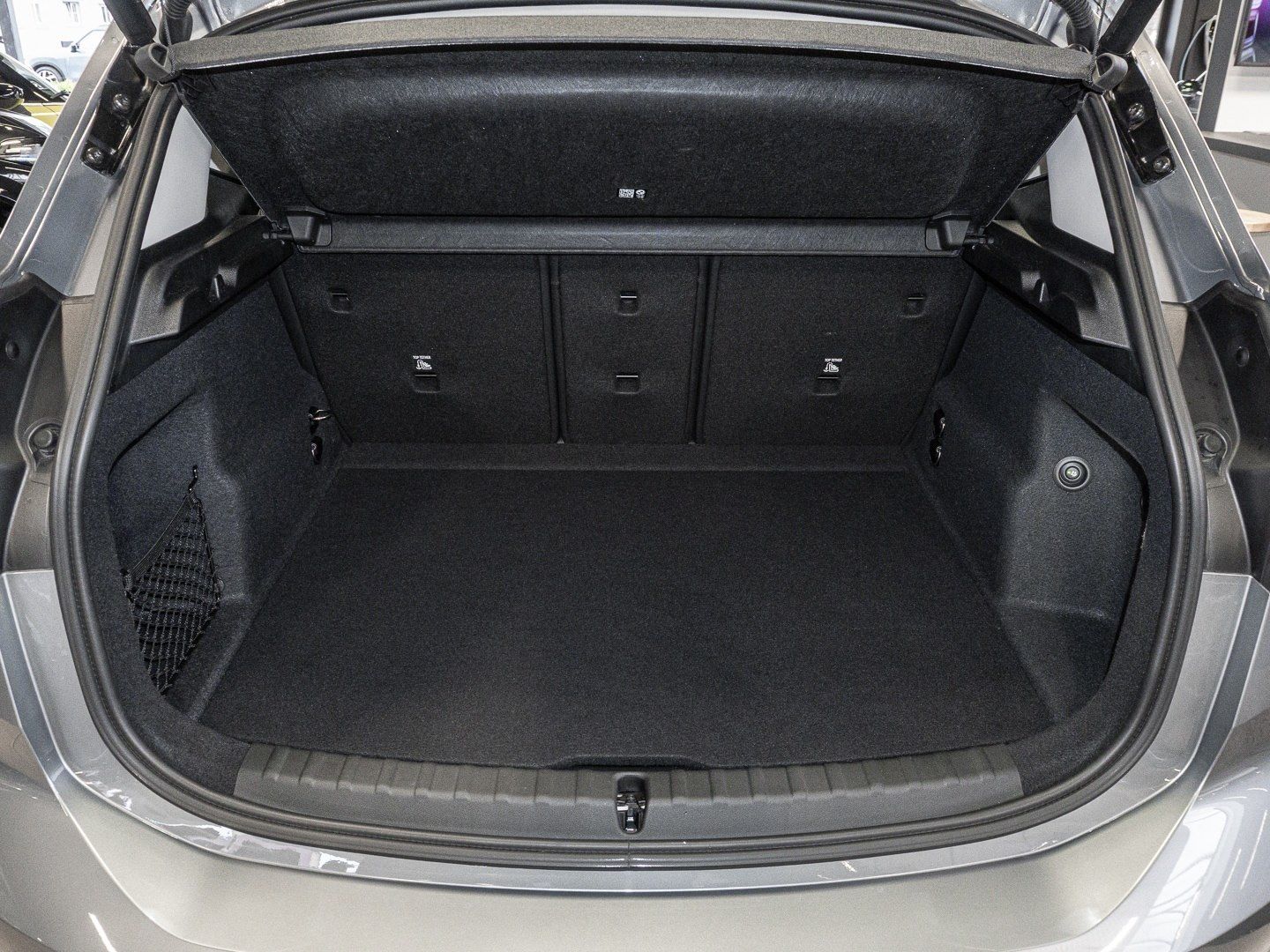 BMW 220 Active Tourer - Bild 16