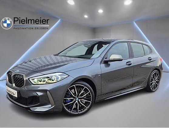 BMW M135i xDrive Head-Up HiFi Pano ACC Lenkradhzg. M