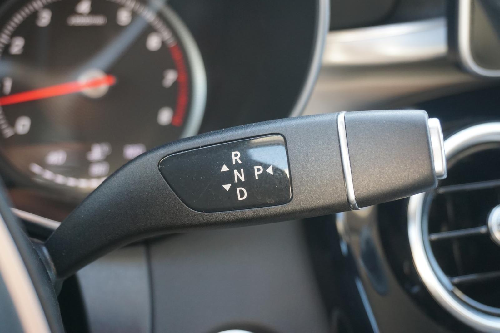 Mercedes-Benz C250 T Avantgarde LED Navi el. Heckklappe PDC