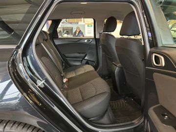 MYAUTOCENTER – Gebraucht- und Jahreswagen mit Werkstattservice in Pfaffenhofen Kia Ceed Sportswagon Edition 7 *Spurhalte*