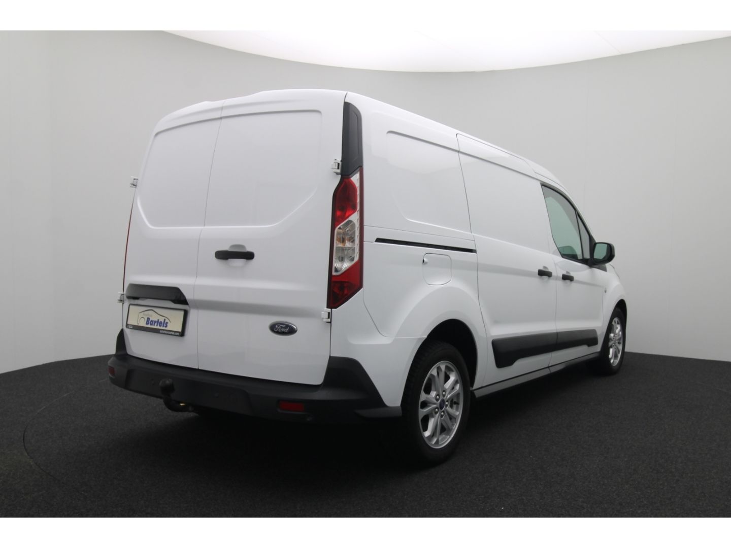 Fahrzeugabbildung Ford Transit Connect 1.5 TDCi Kasten Trend AHK PDC