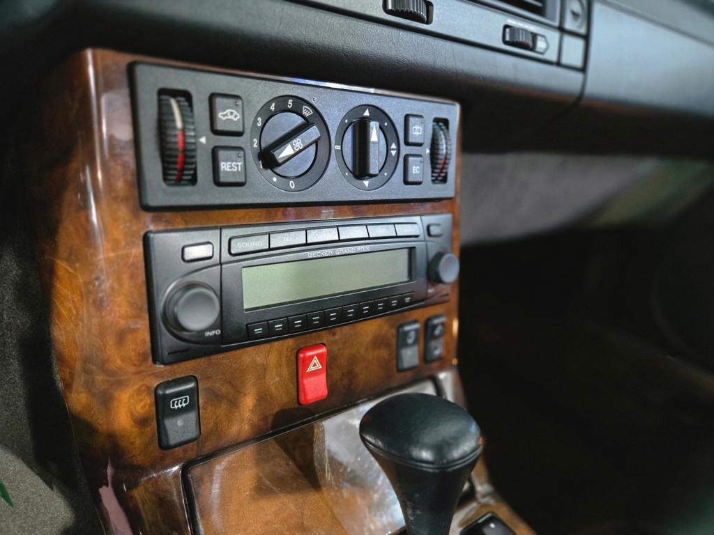 Mercedes-Benz SL 500