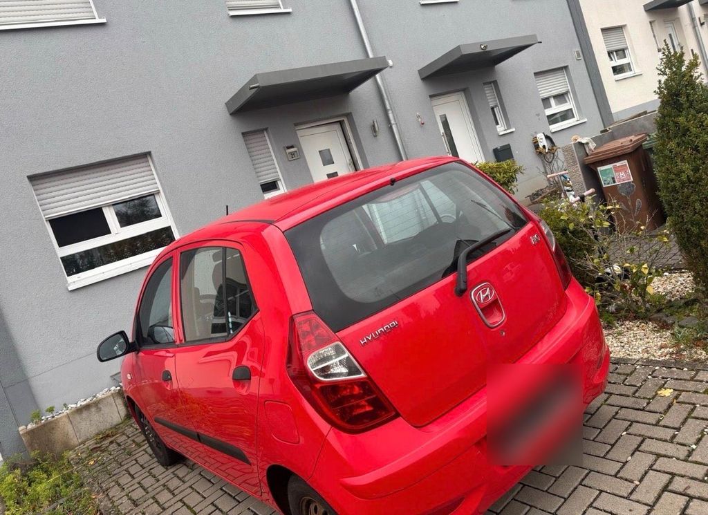 Hyundai i10