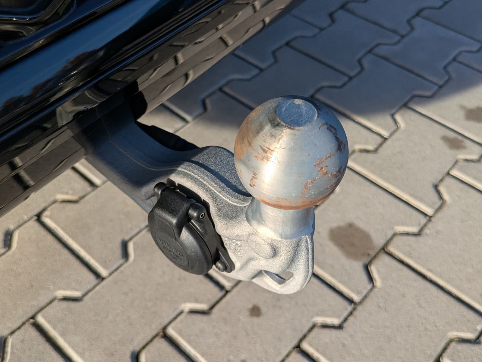 Fahrzeugabbildung Volkswagen Tiguan 2.0TDI R-Line 4M Pano Black Matrix AHK 20