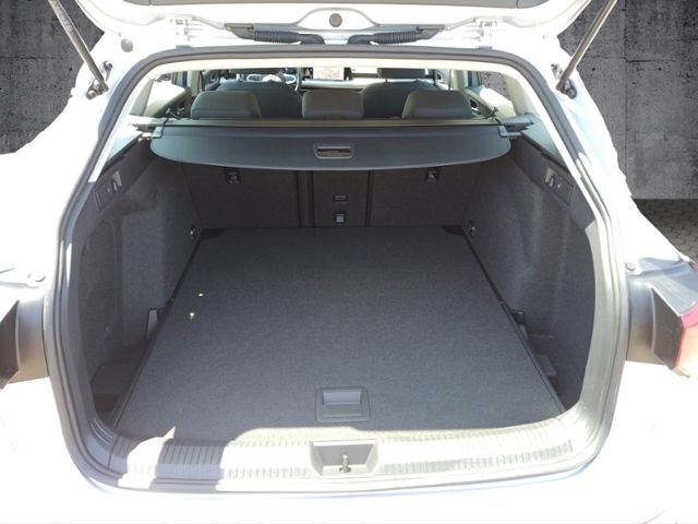 Golf Variant 1.5 eTSI Life DSG/ACC/SHZ/NAVI/LED/