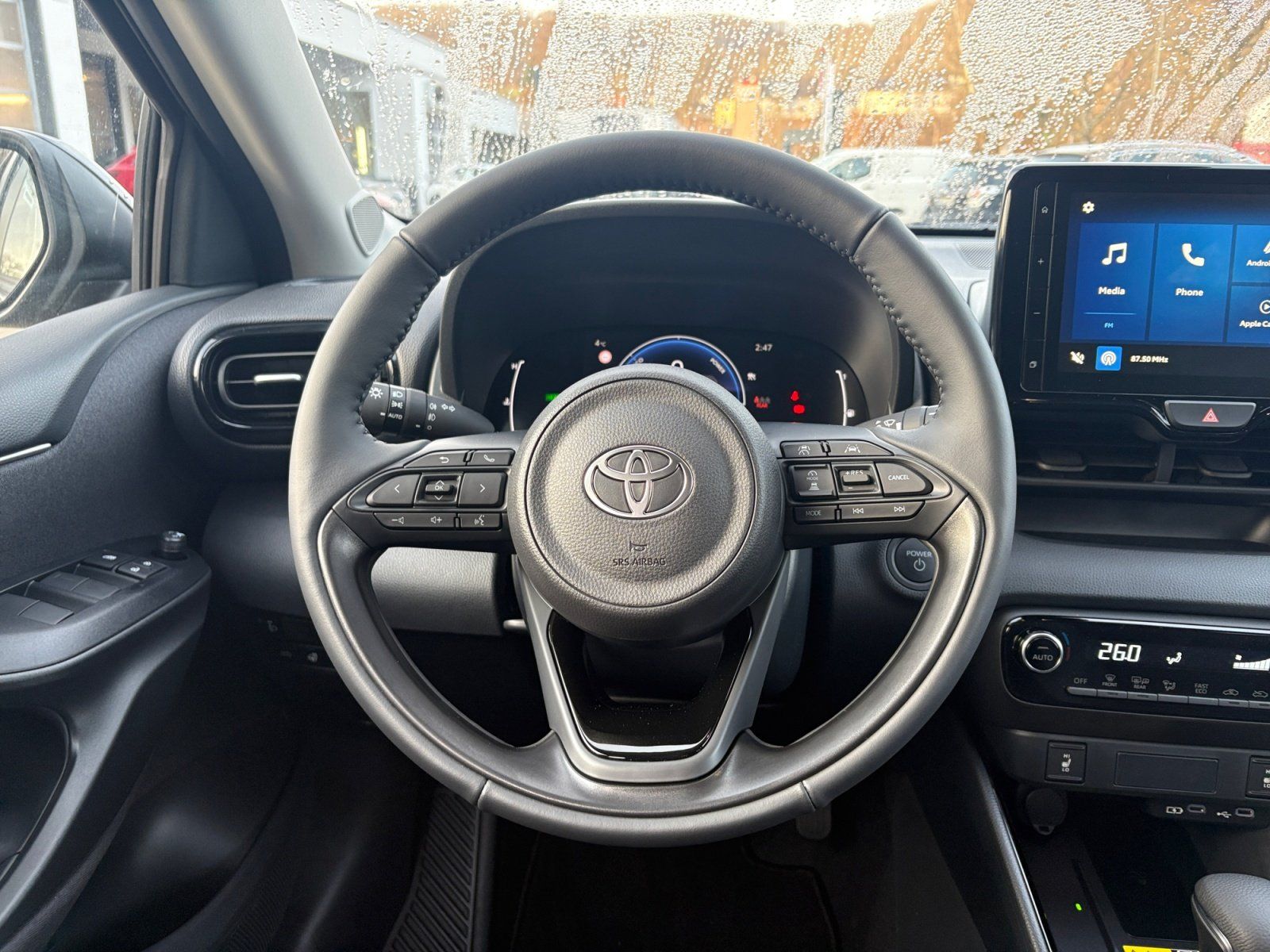 Toyota Yaris - Bild 12